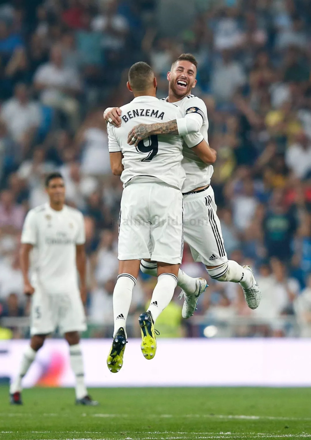 的舞台上 的舞台上